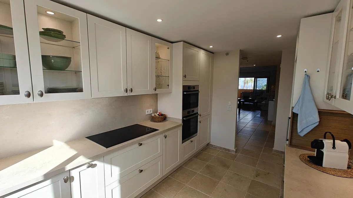 a698ea36-7d2a-421e-8735-d106c15285b6