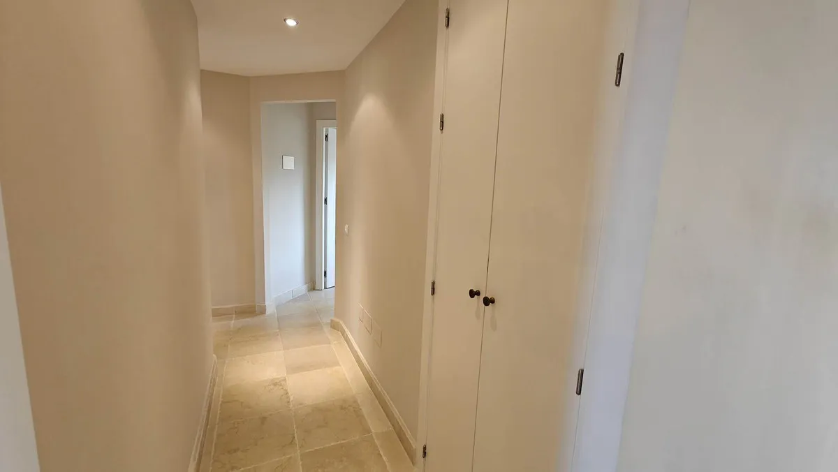 c8227cb6-4fd0-4c11-8220-c0c07f73f88b