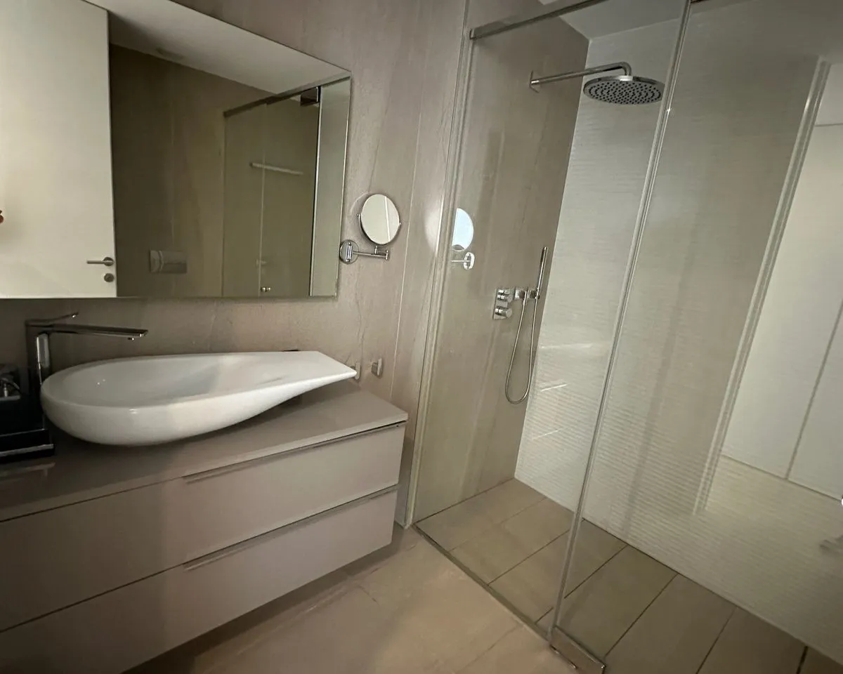 0fbeaf8f-f7ee-4e64-abe8-ca8f3d2e34e8