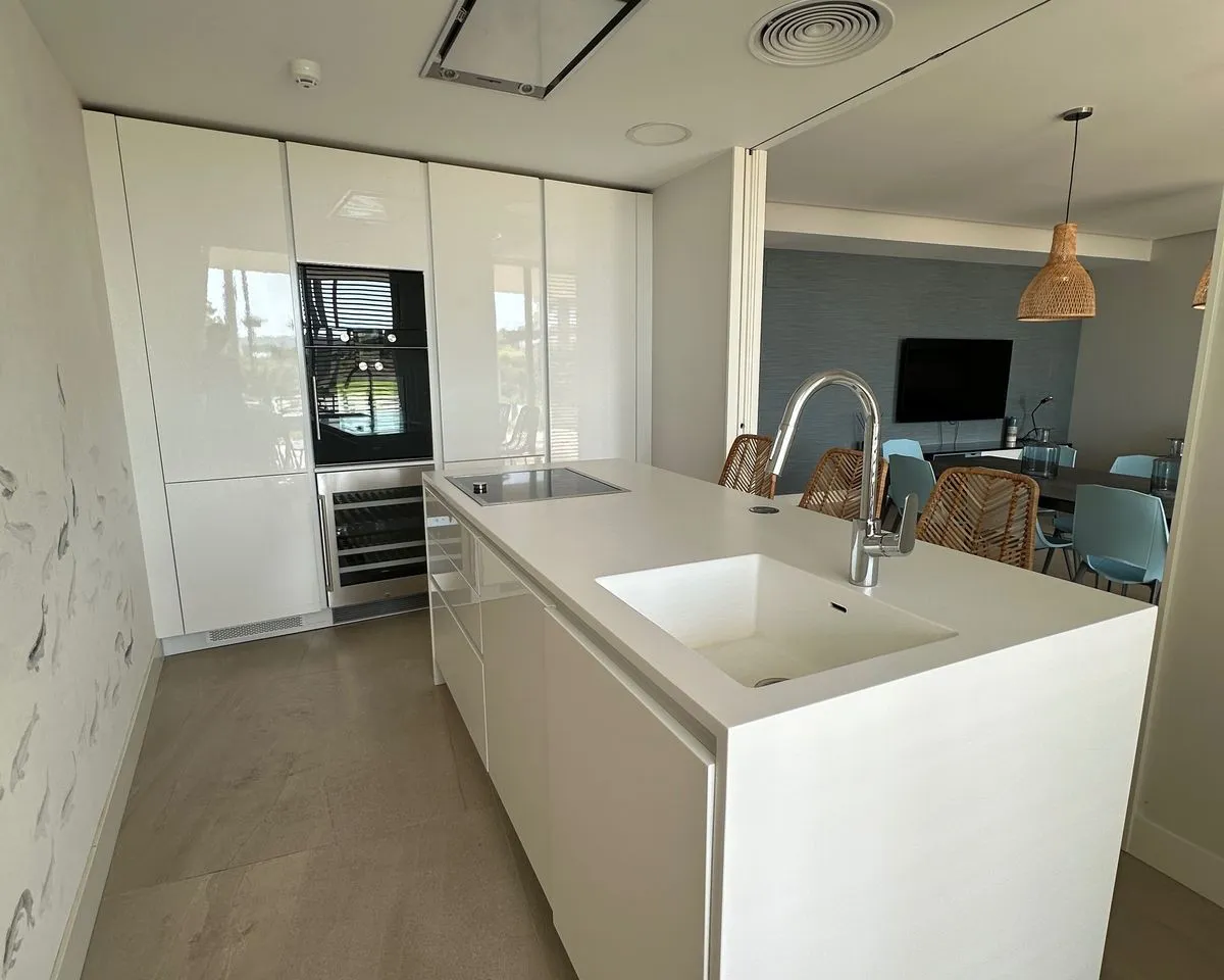 8597fcb4-036c-4eae-b38d-3dc26c32dd72