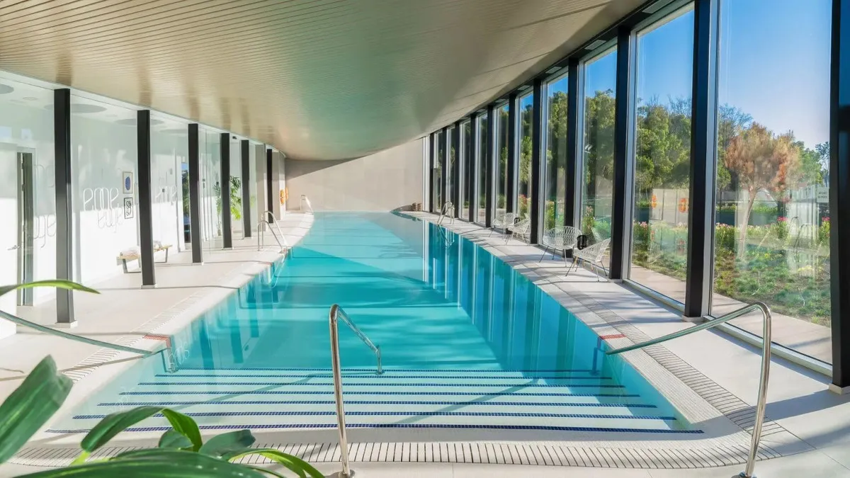 ad8385a1-8f91-4c15-b356-82302036dfcf