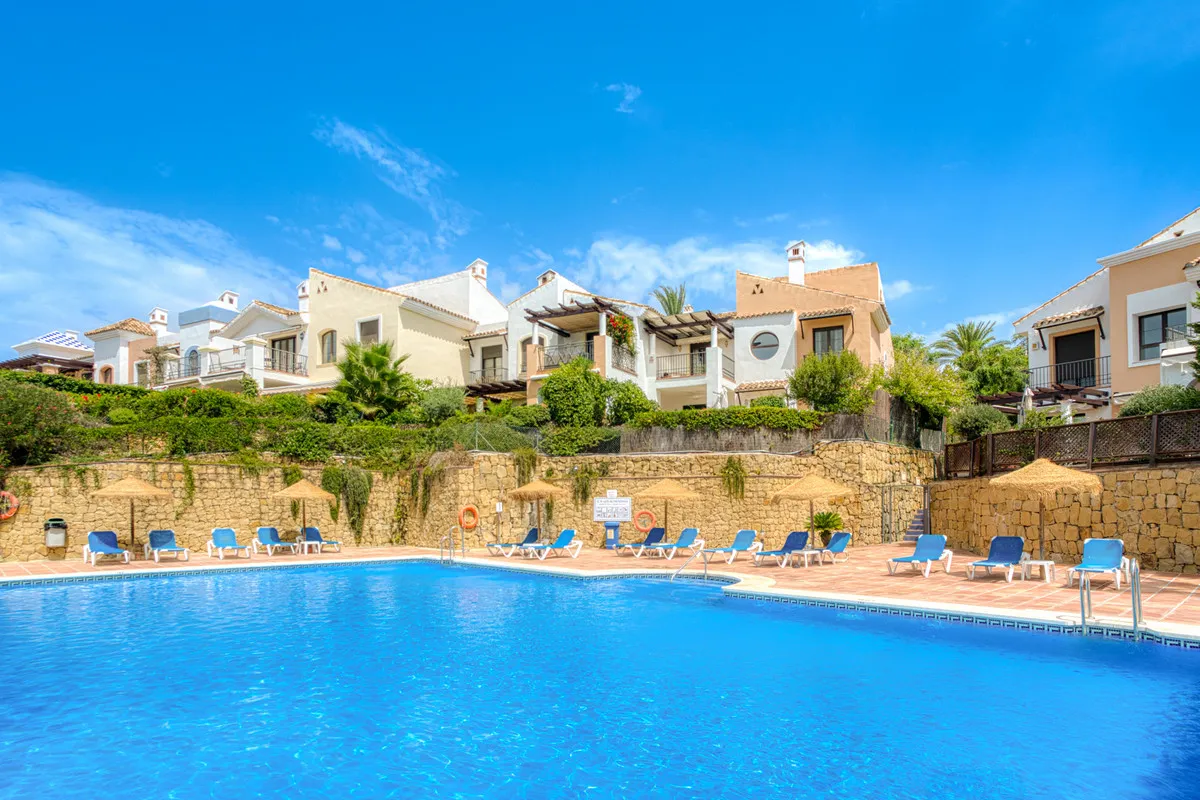 bfcc4177-2bf2-4d3a-8efa-f90d0860a0a0