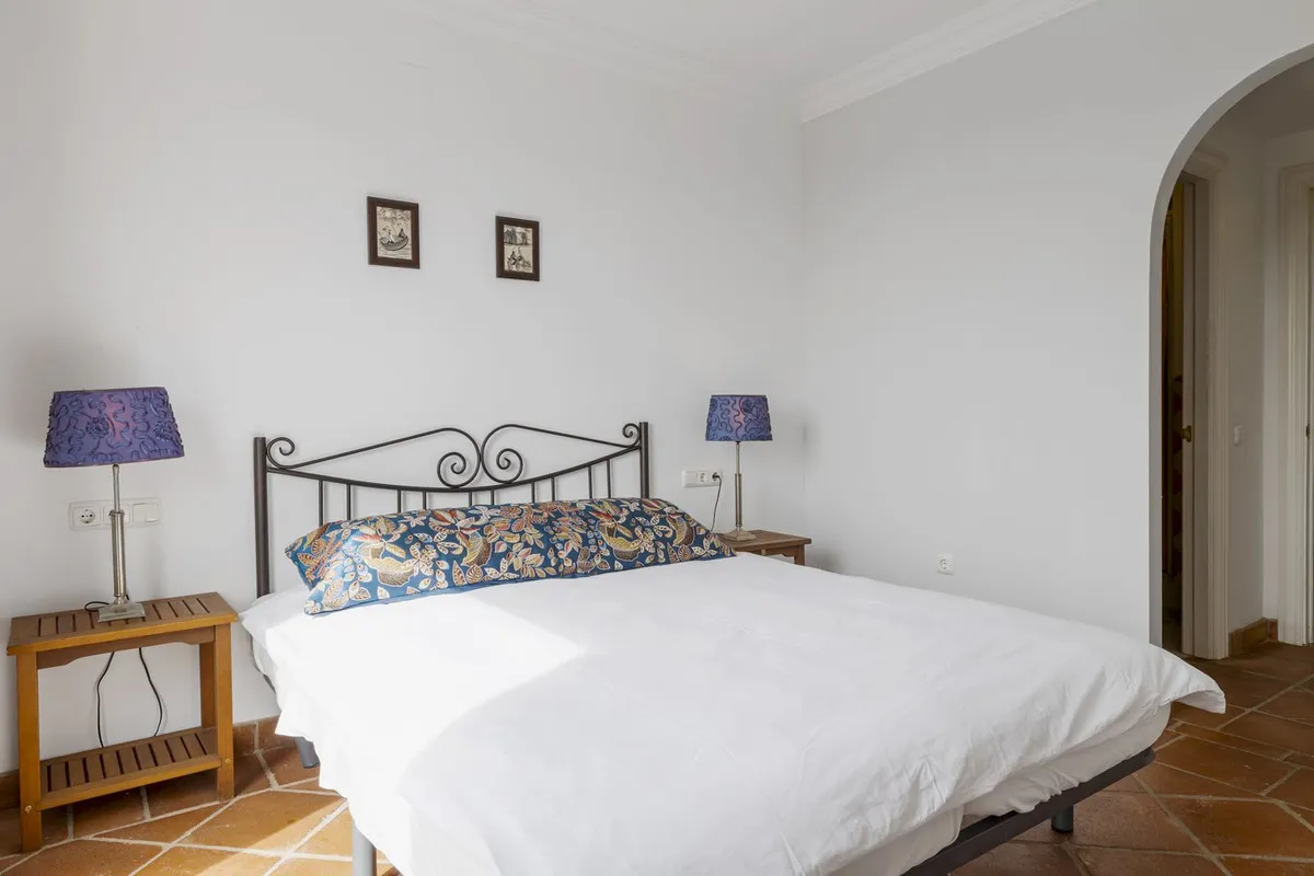 4967e955-5a85-480e-82cc-8a7ee11785c7