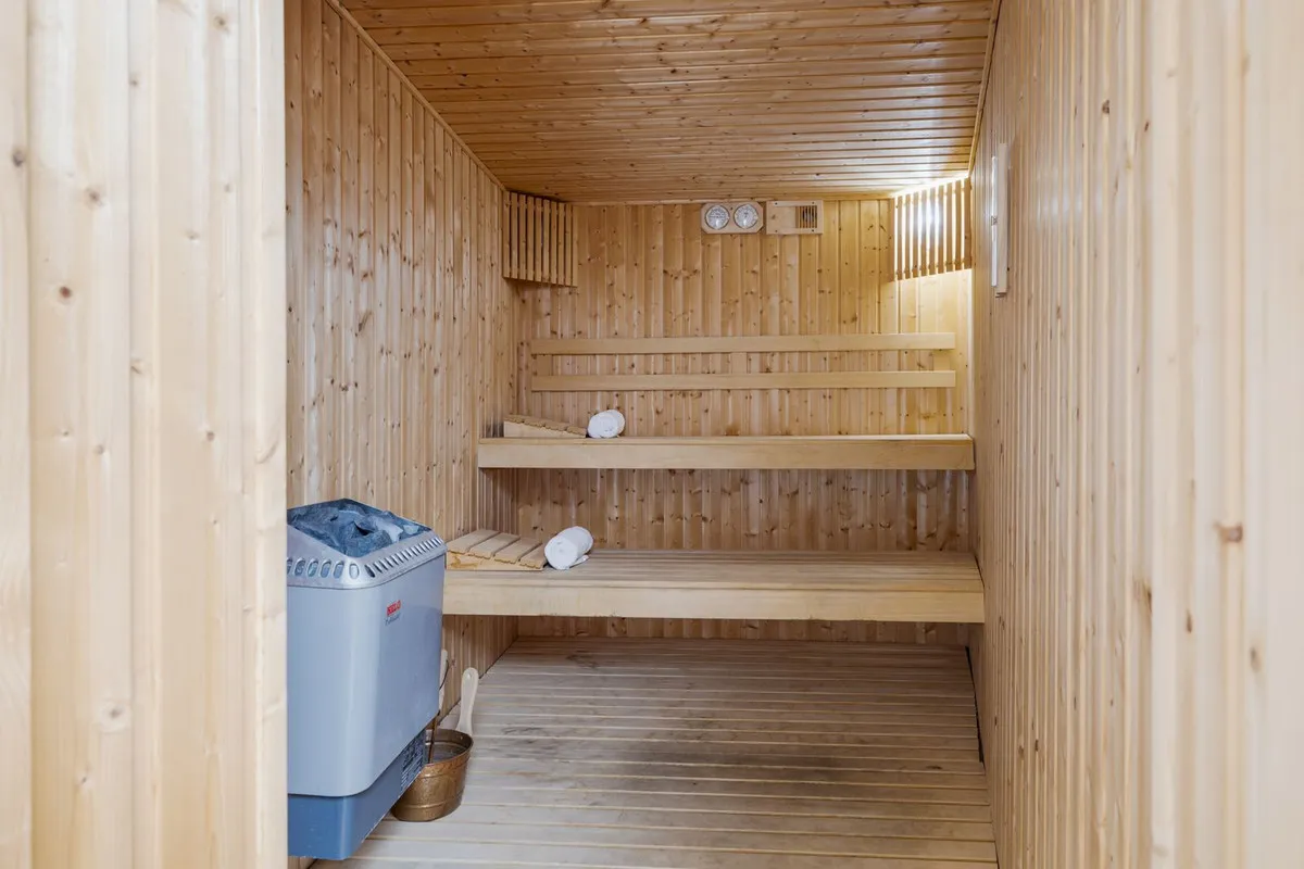 c3e25f50-e897-4463-8363-cdaaeb439c4a