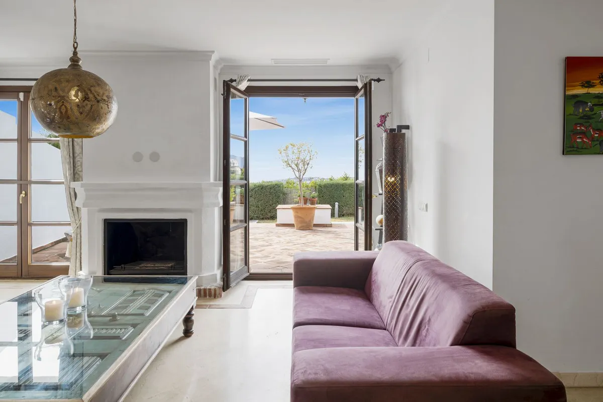 fd613f10-5e3e-43f0-ba23-56dcb8dba7e6