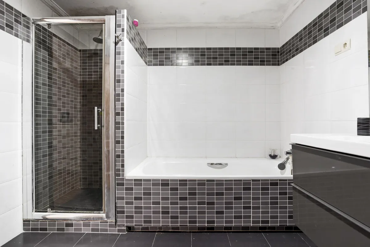 f904b91f-dd27-4e0f-80fb-15e7d212d1ab