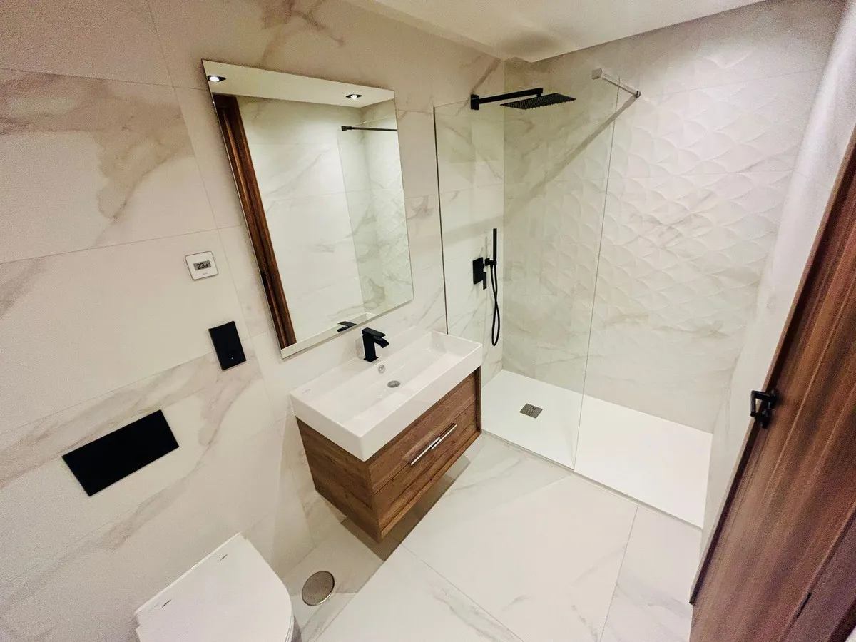 d7b2ffd0-08b6-4768-933b-ead64a348b60