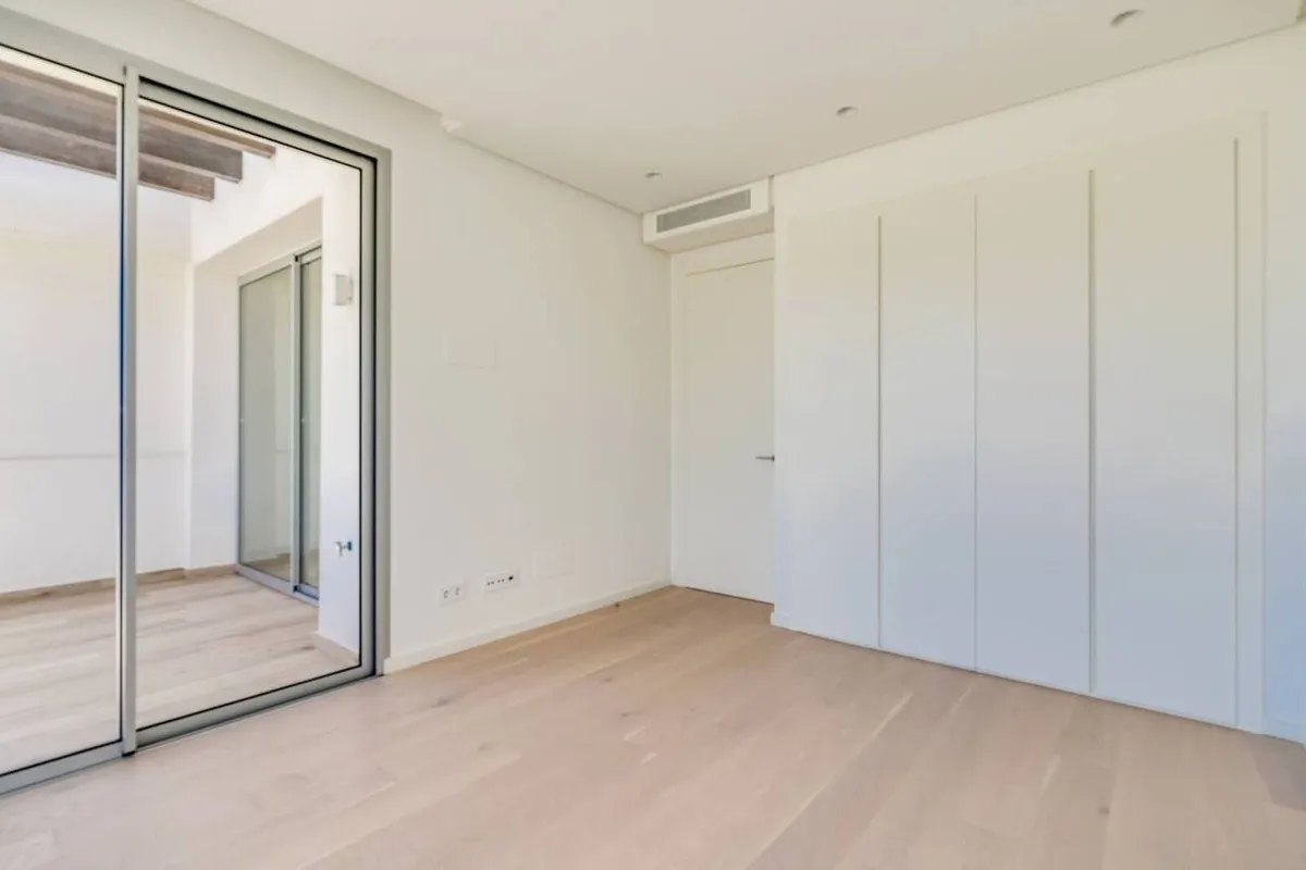 8e9df26f-3213-4de5-bf27-86ed9f6fa6fd