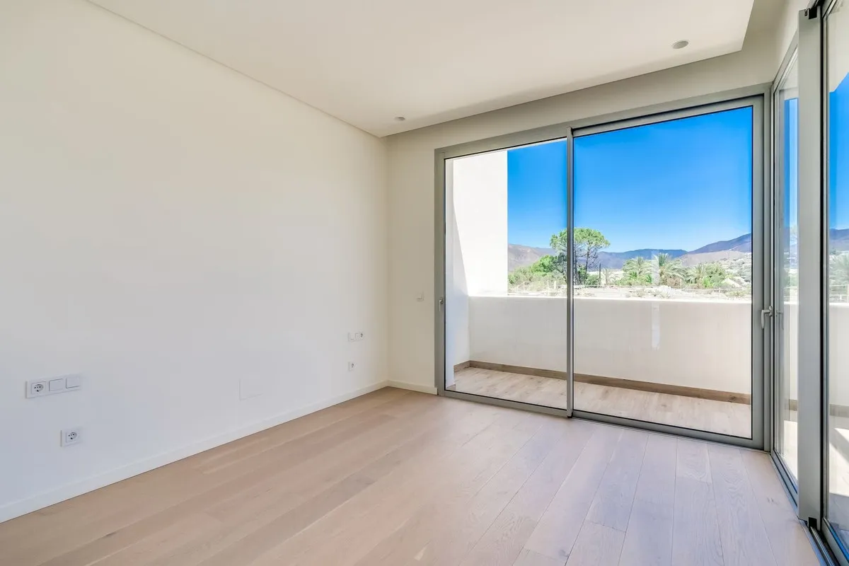 d062e803-7631-4834-bd45-b4671f4e6628