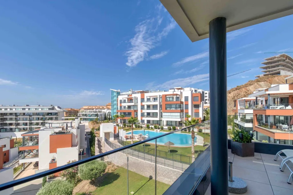 2ef48749-d6b2-4c10-8d6e-db7987186f53