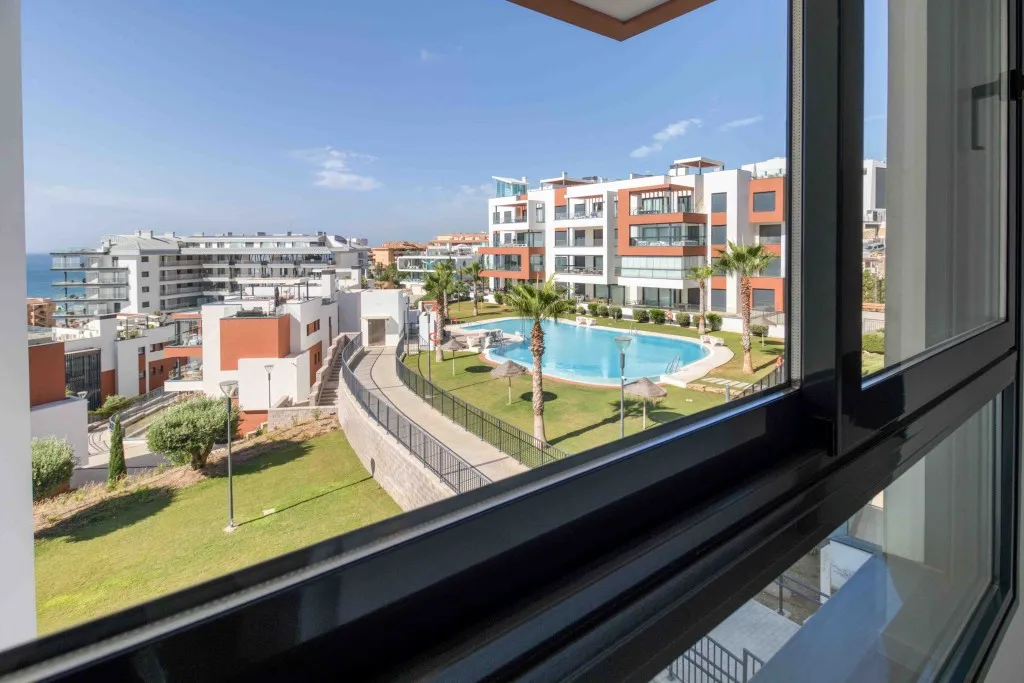 88eff736-b74f-46f3-ad9b-2e09865470dd