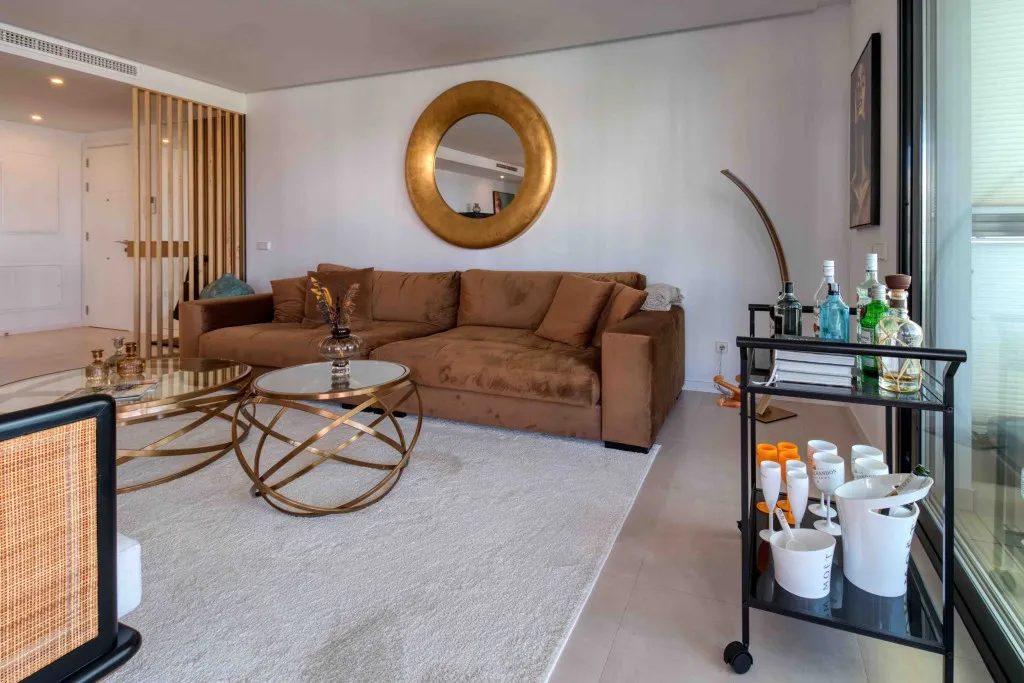 ac5ef48f-8ce2-4dd8-87cf-58c183c4244d