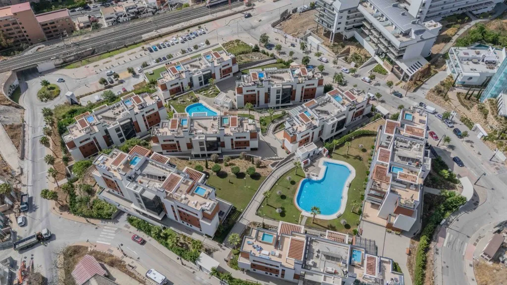 bf667354-ef93-46b9-99ae-9063911f1ee1