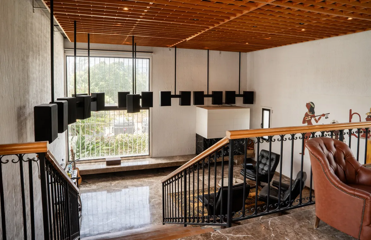 298ba56f-73f6-464e-ab2a-6d49e06bcf6b