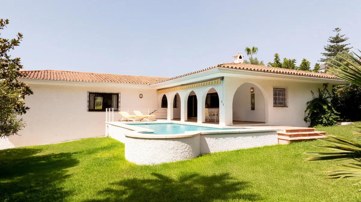 326a5a3b-80ae-4a43-9384-e70747269956