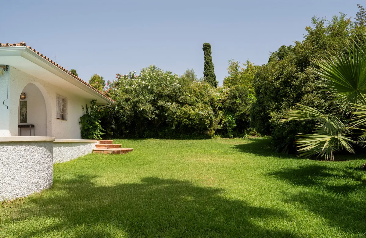 3d7eaadd-7a4c-4bf3-9483-41b463128c09