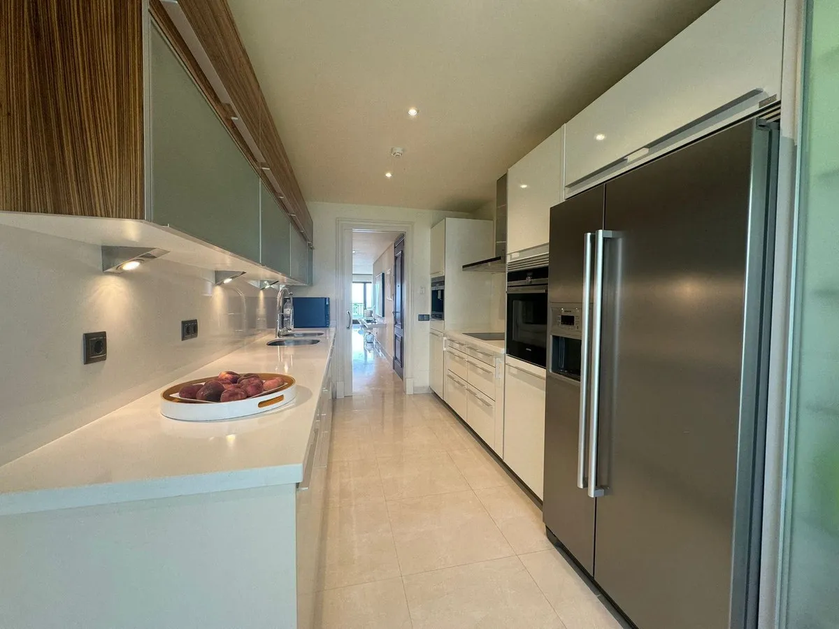 4c50b99e-158f-4e5d-9c9f-f1ff0f337b68