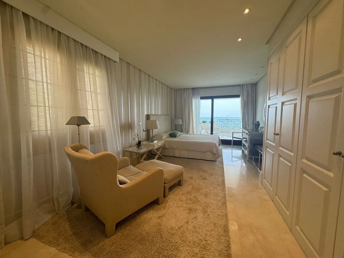 d03090d7-3c3a-4aa0-92d2-18359555235a