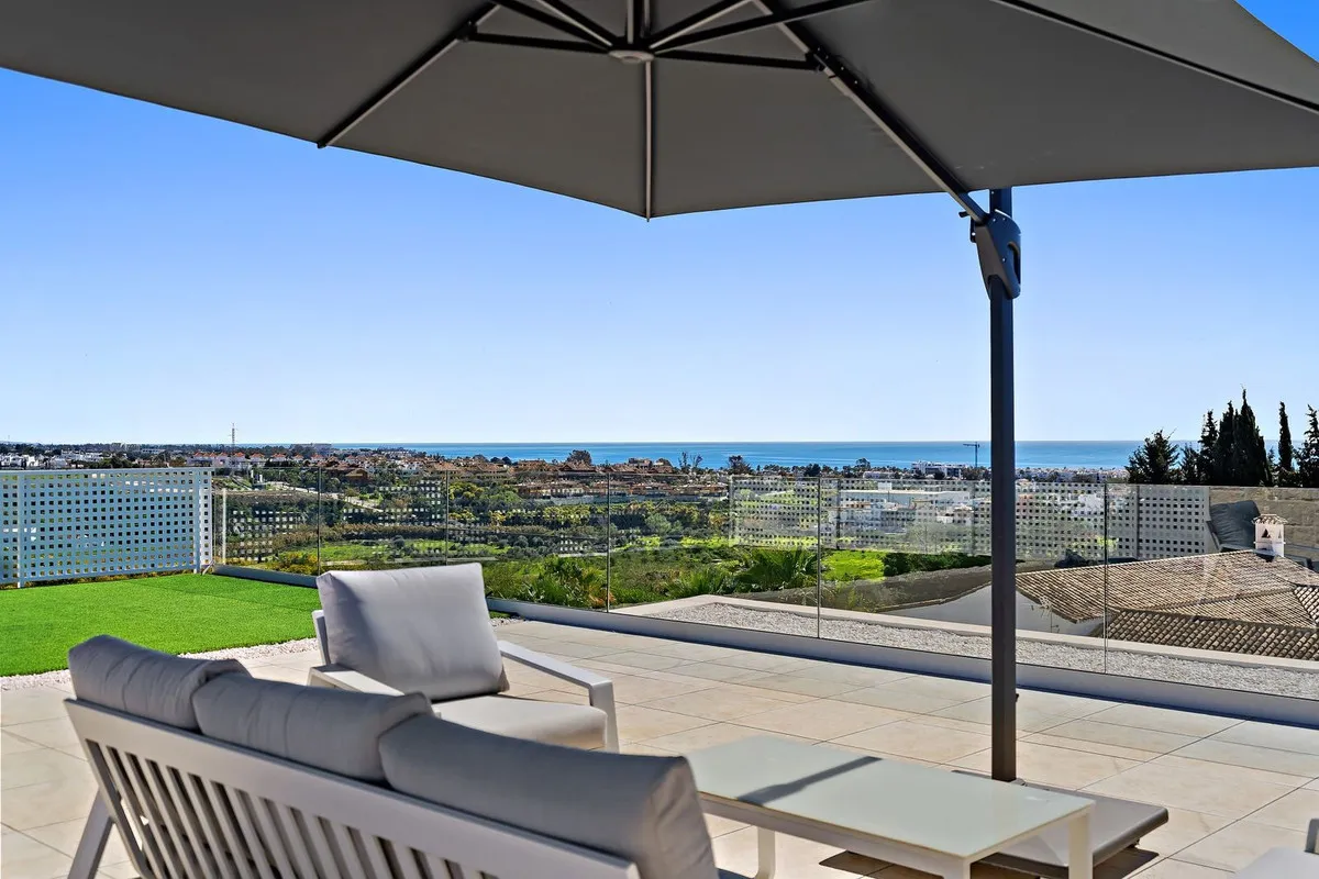 b07ba9fc-1aad-4c05-9540-696bee683dfa