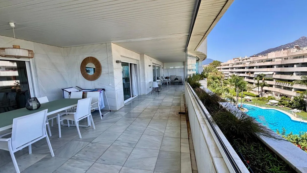 5b11116e-0975-4ad3-ae5d-b34c571c1d86