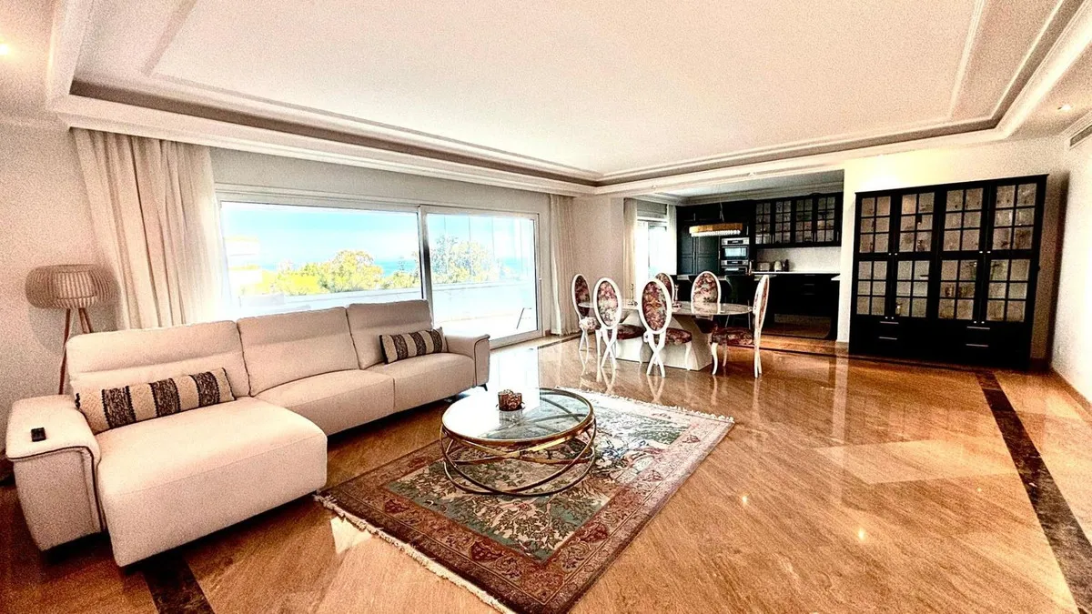 cbc5f0ee-0ac8-4ec4-ba1f-3cff31e89c82