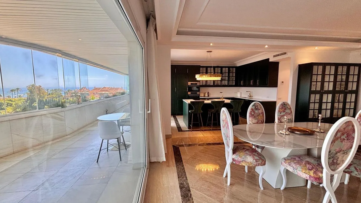 f5e30f55-14cd-44d3-9285-2afea9ac0848