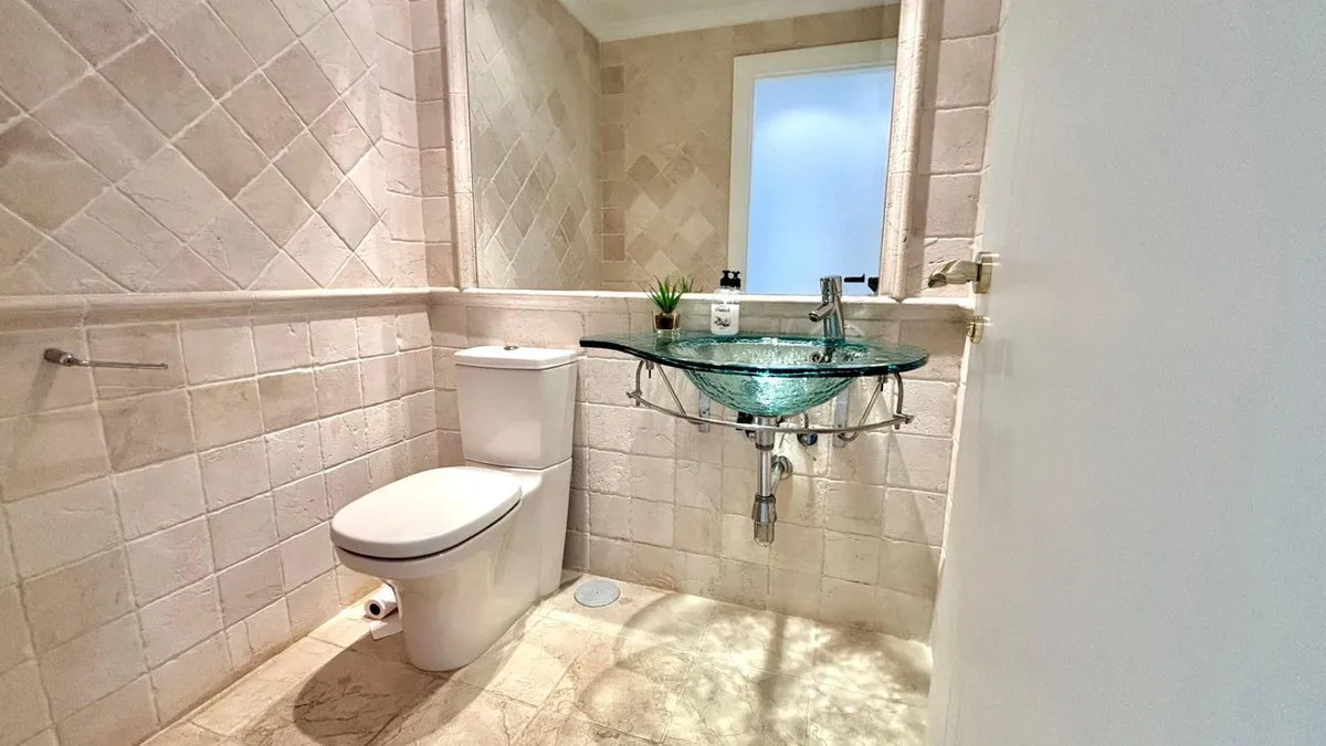 f8ea846a-0edb-4fb3-aef3-bf2c6042e4f9