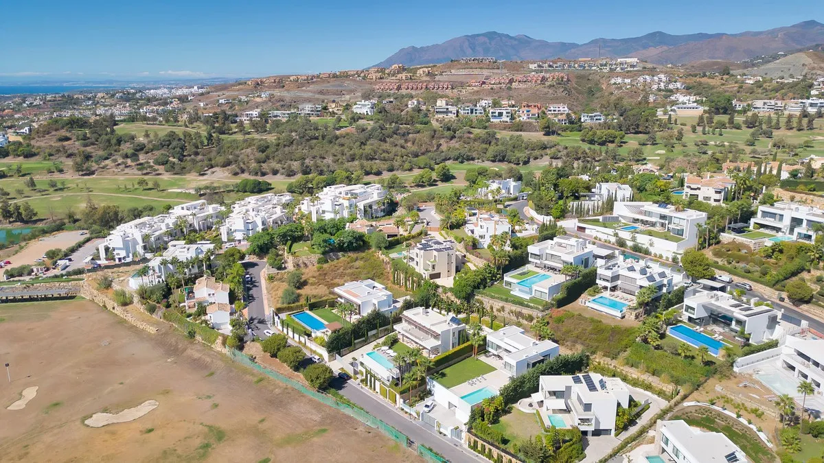 c4ad0a78-4a0f-4595-a25f-4645431cd790