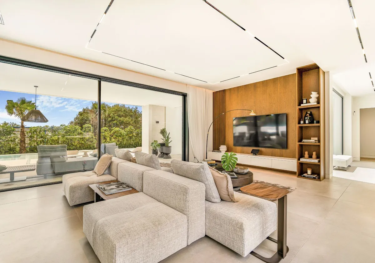 133ff23b-00b6-442f-881e-86904834ea63