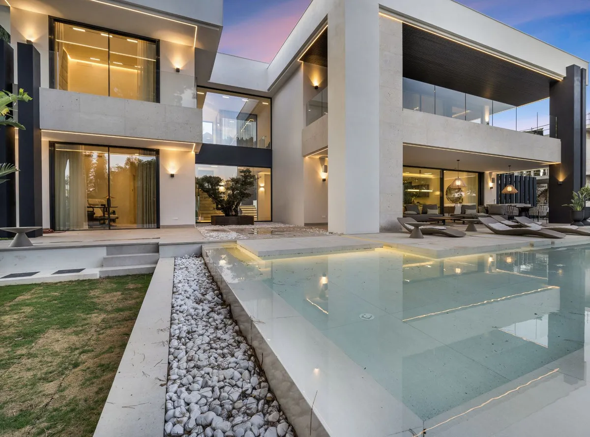 2d62e788-b281-4f27-bcc5-a83d00a02f9c