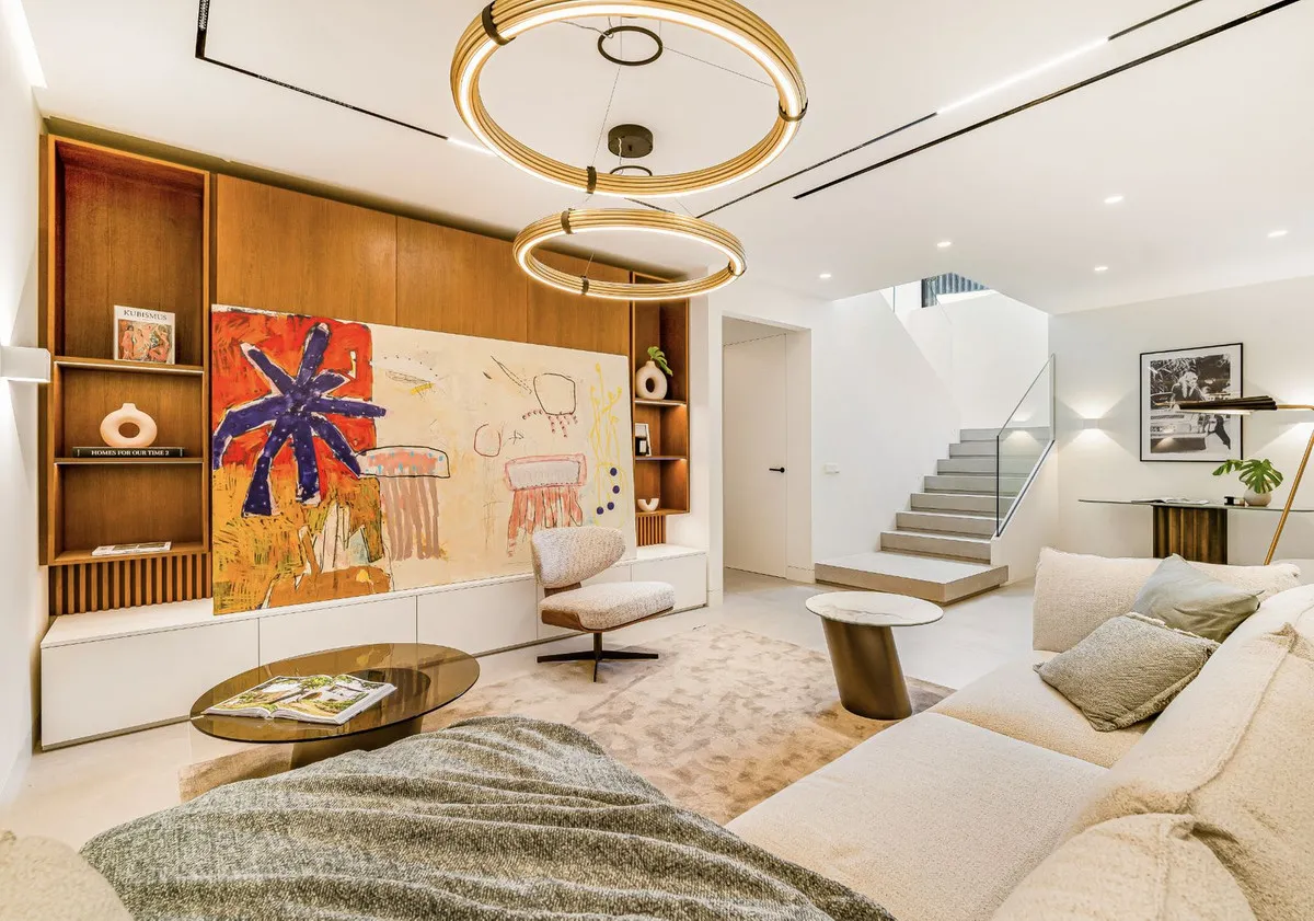 6665b2f3-0064-4969-894b-c053e451b434