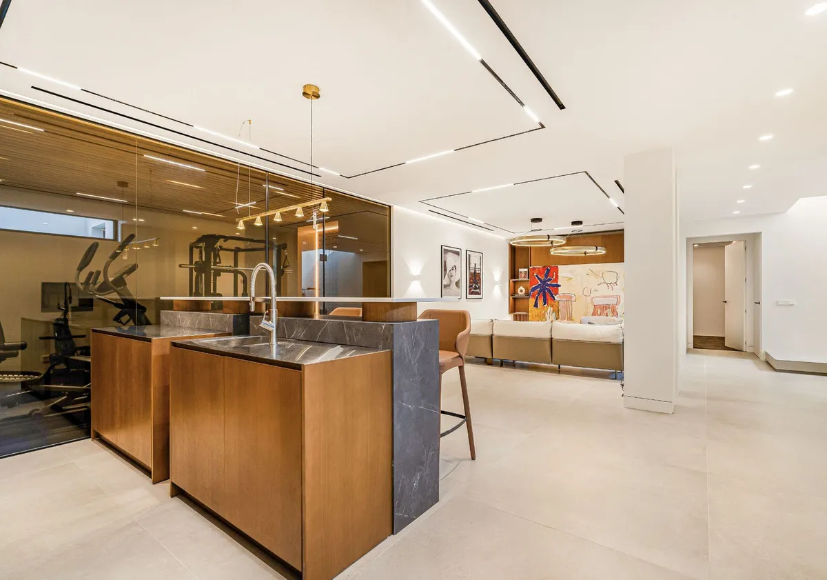 6d0d5569-c3ff-4481-af6c-47cbda1b6ca8