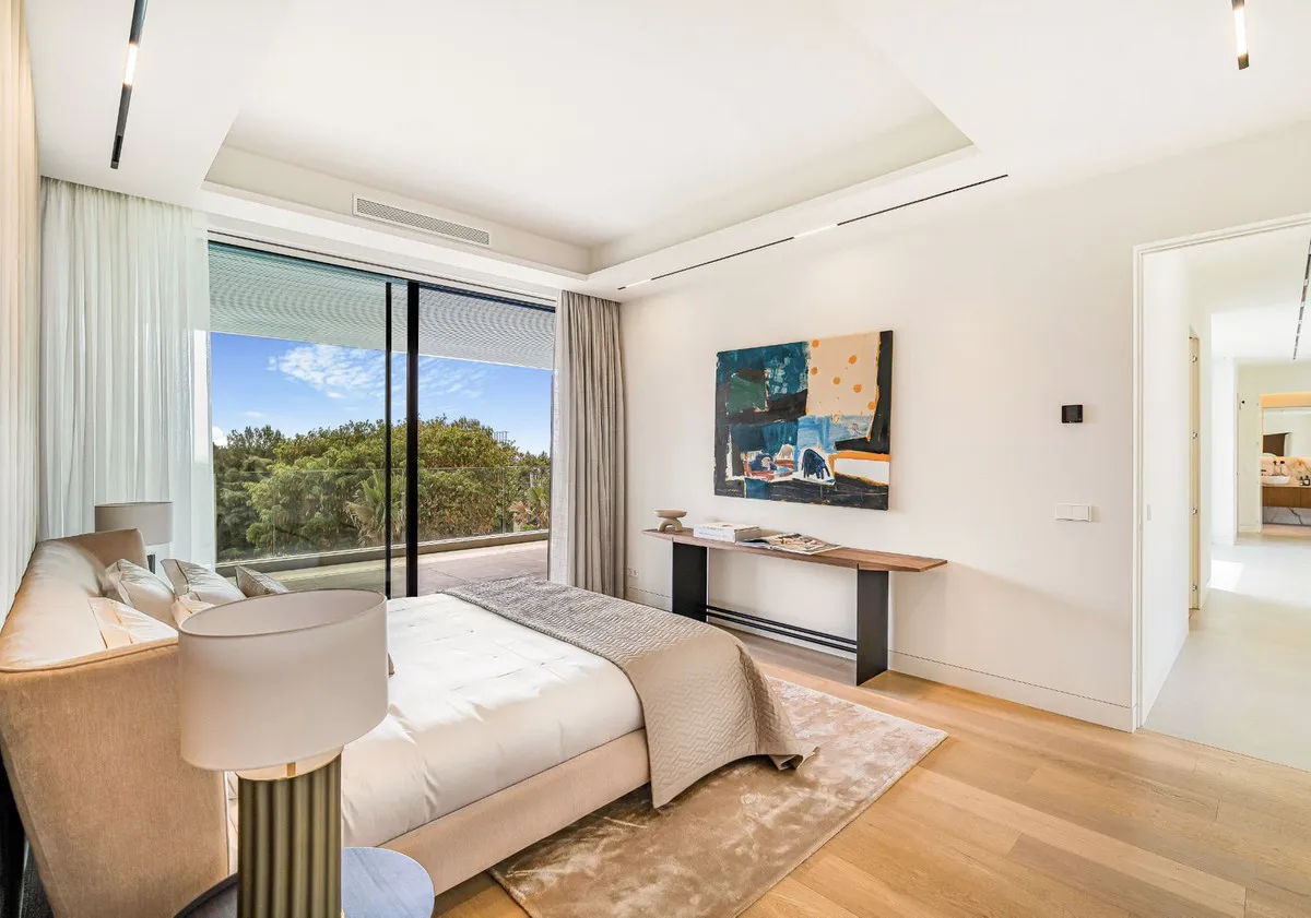 a2074082-5448-4b42-a962-db7f0a41c134