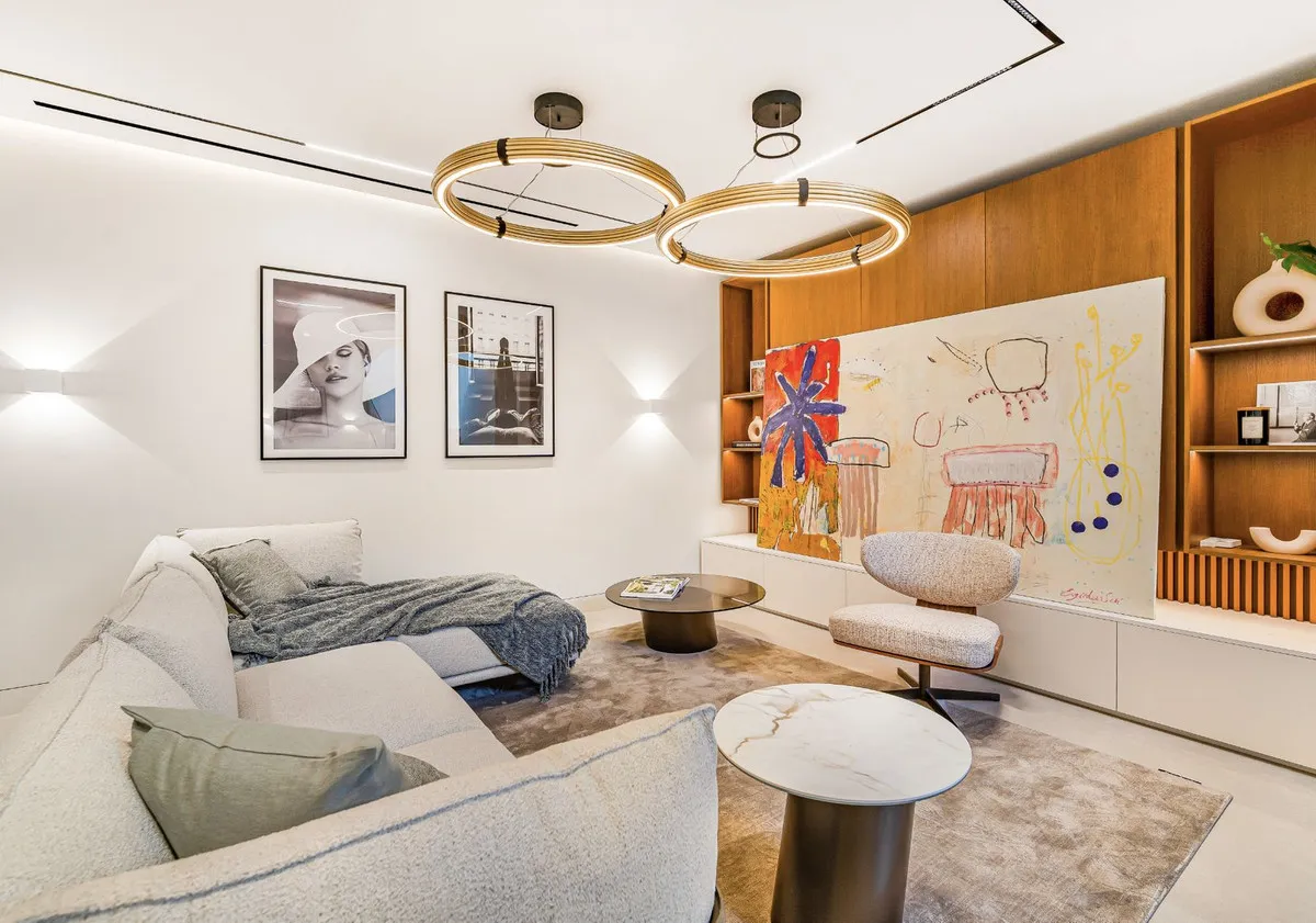 aaa2b188-df5f-461b-8db6-17452fae3d6e