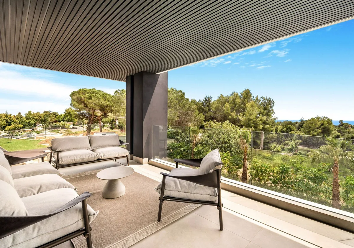 c2b93607-baed-45aa-b96e-db5fe66422c0