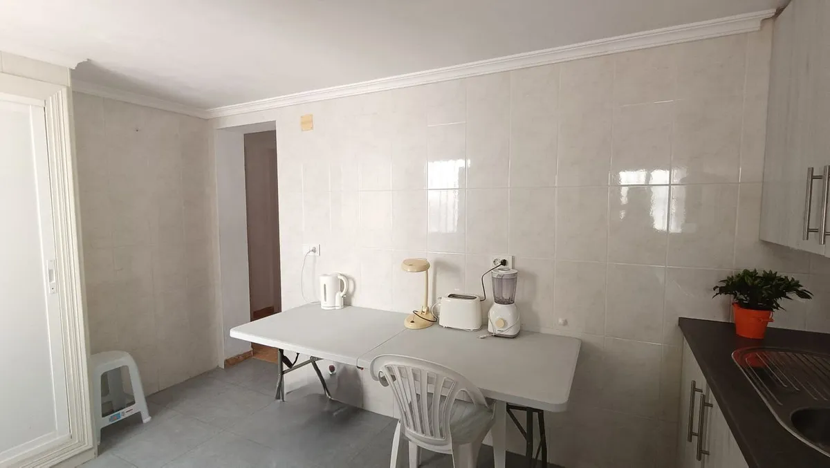 d56afe8f-b01f-4664-b924-210f7d5d2b15