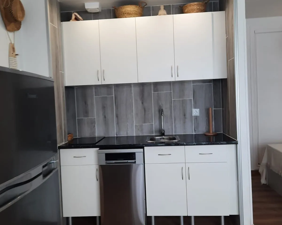 273840ef-d227-49a4-9c2d-7b3c17da522a