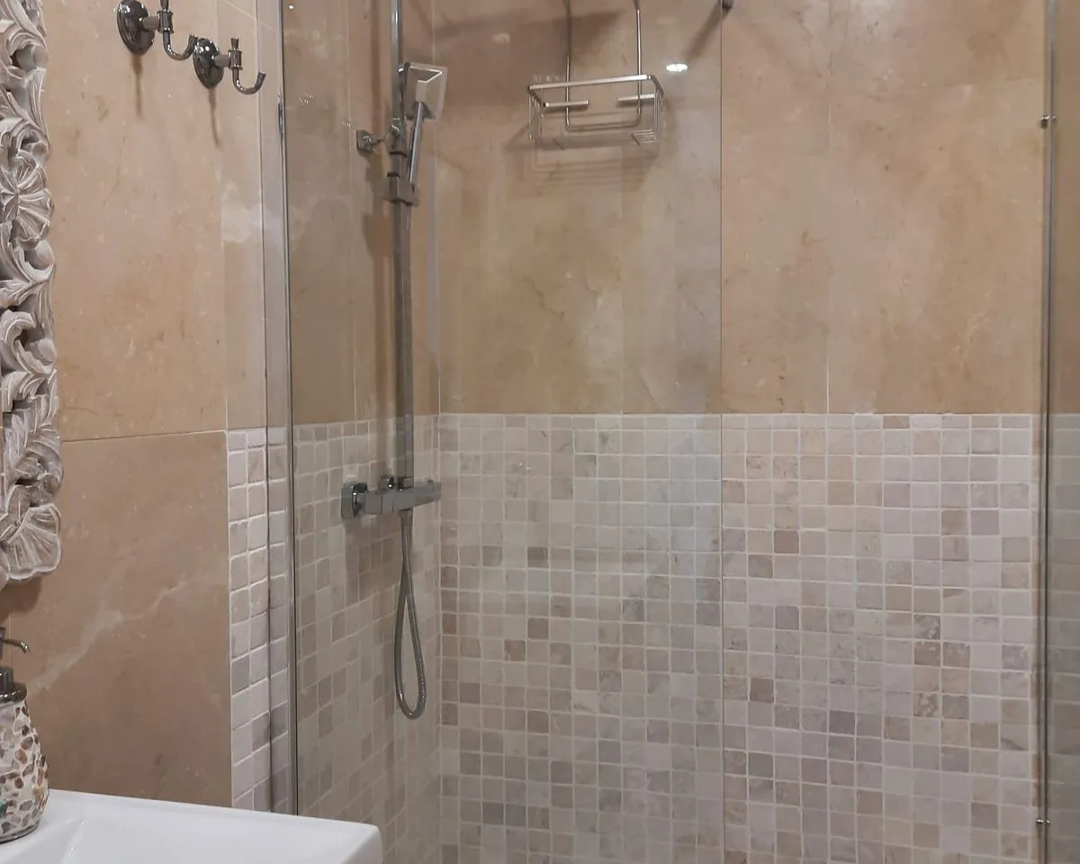 5a181030-3e87-405f-946a-b0c4b798b73c