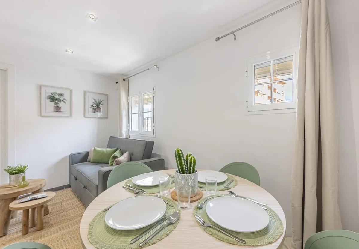 087163ed-d30a-406f-a166-a889d5f3ece5