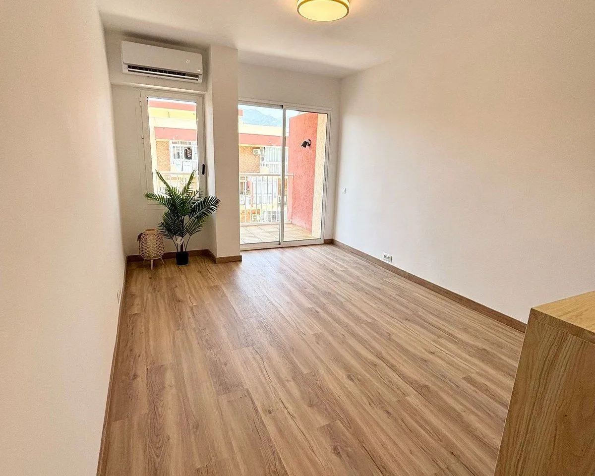 c6407960-c059-4975-8df3-2c3a34ed70e9