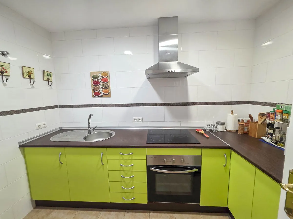 087b5c32-2969-42d7-92f8-ac671dfe447e