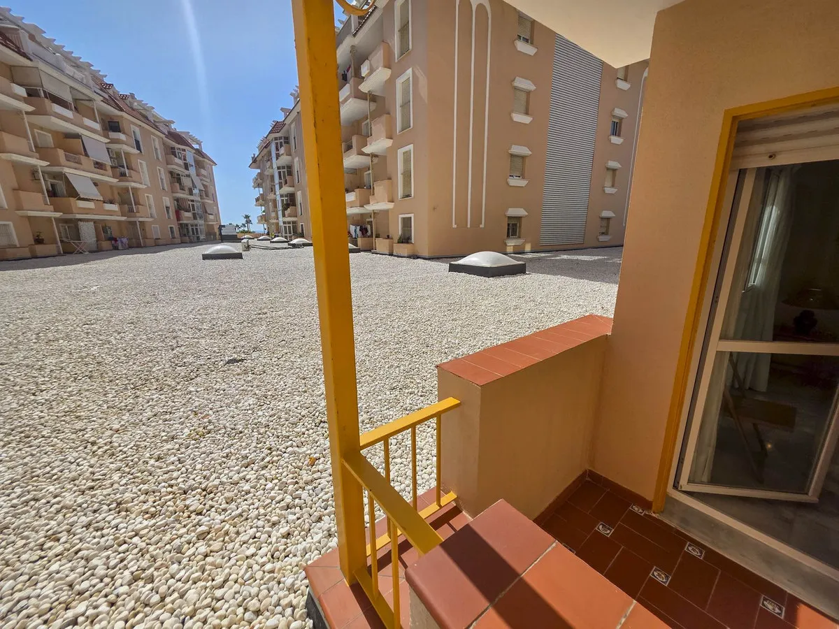 0f3d4634-b2a4-40eb-b98f-7f5108b578e2