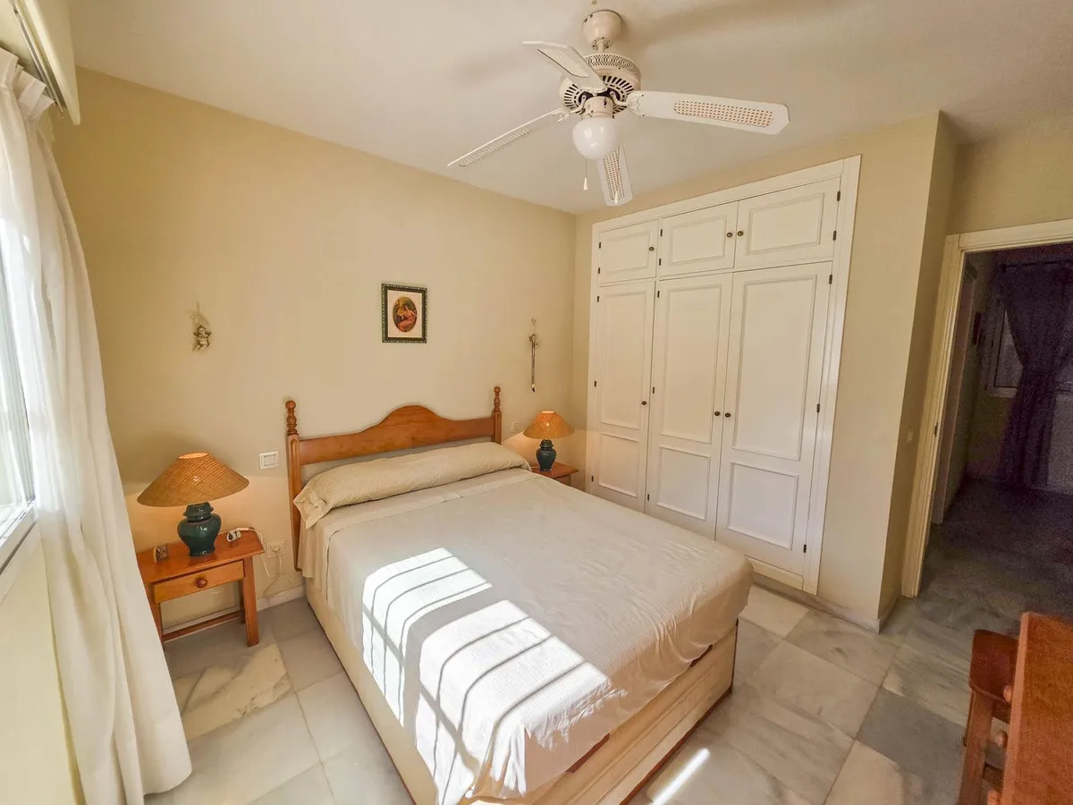 21df918d-dfb2-4bb0-860a-339014f78056