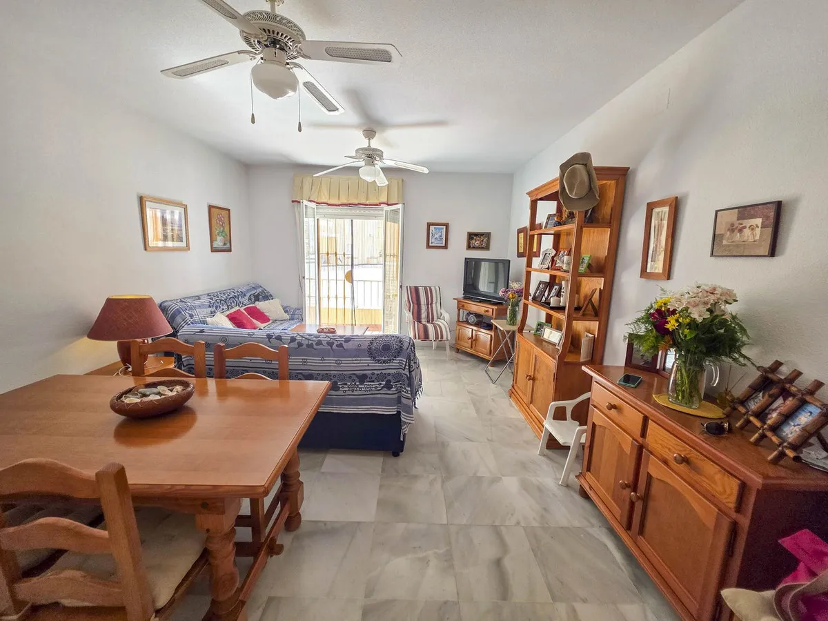 77f6b230-71e3-408e-9ea2-35ac00881835