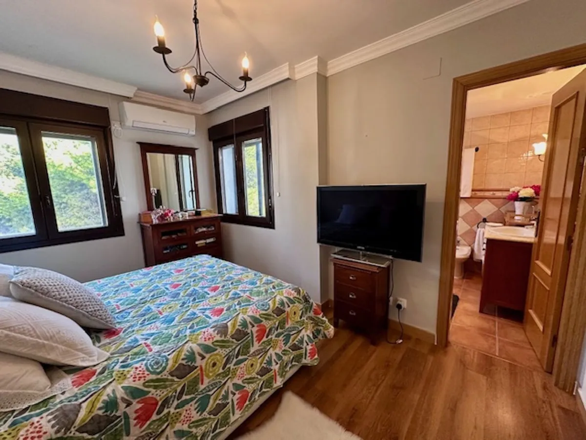 0d7ea137-4c6e-4f75-914b-84ca9c5075c1