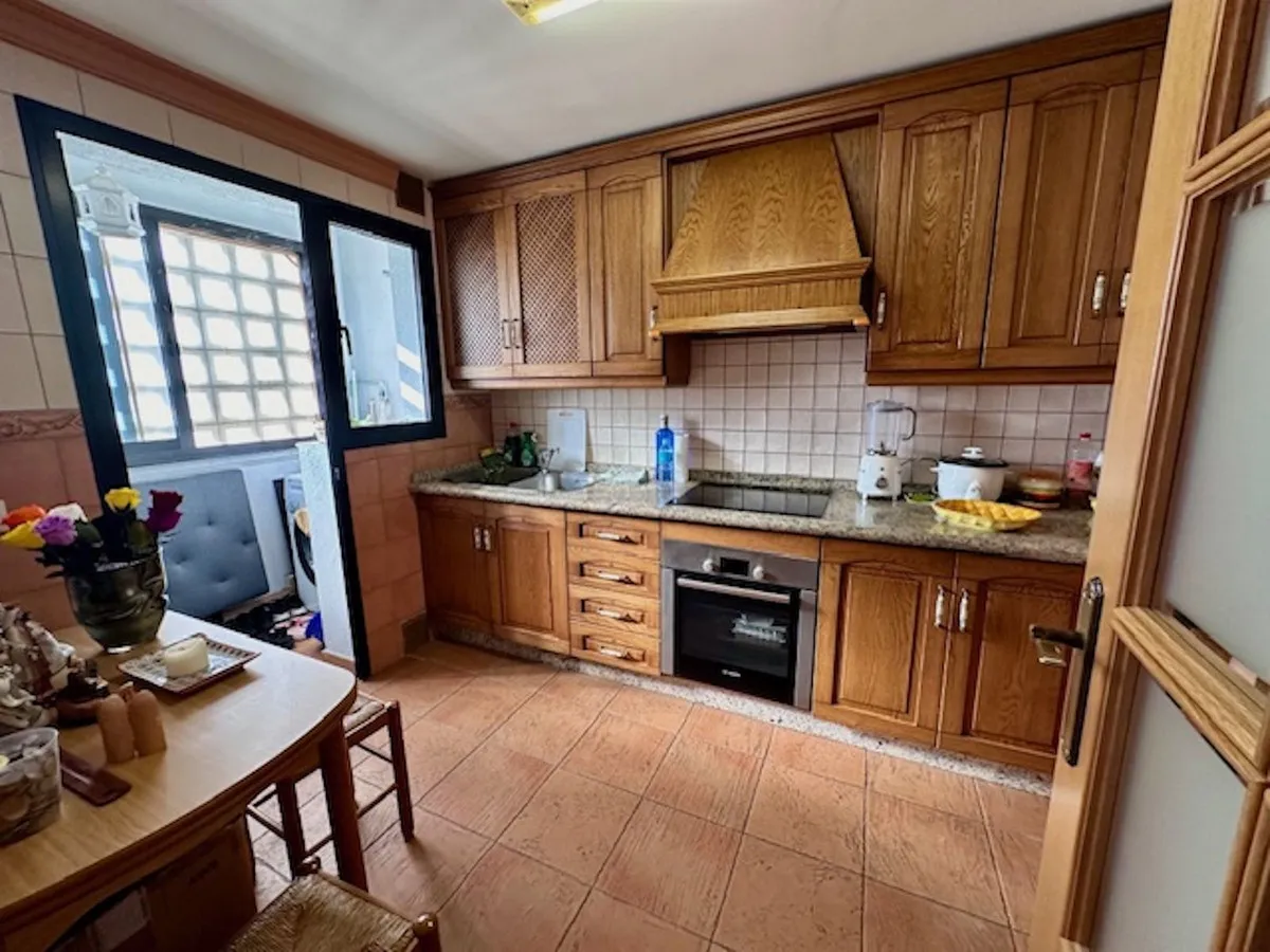 e5982e5b-eb84-48fe-9e92-c76085147050