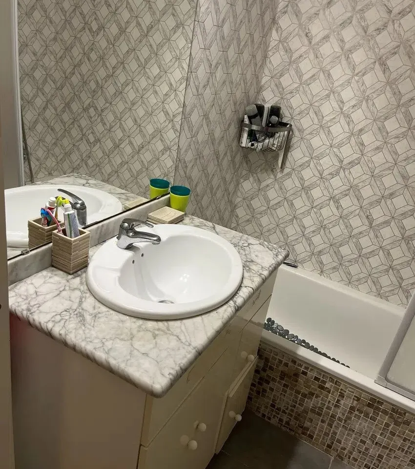 84d8040c-1a09-4f7c-971d-0e0dbcd349dd