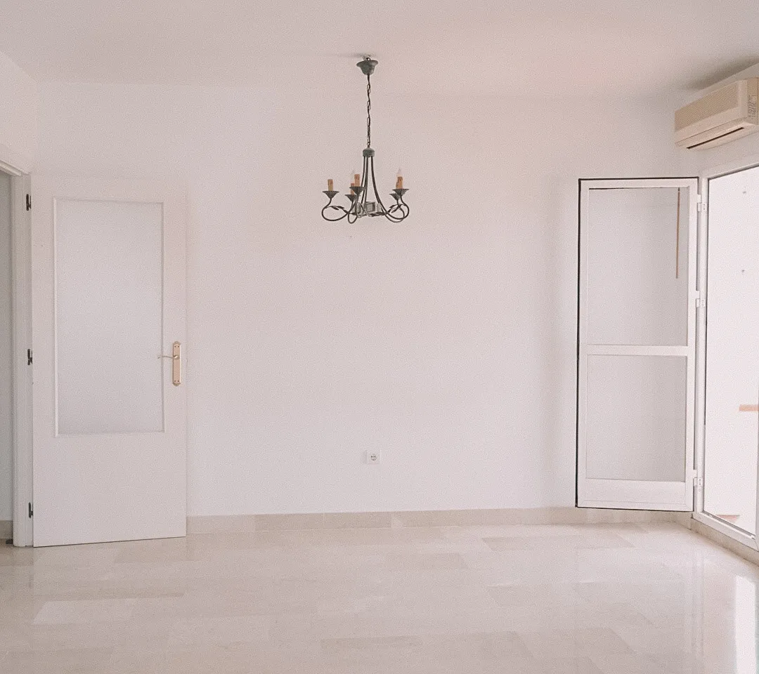 4fdb790b-a0b1-4c15-89f9-0c00e398cf8b