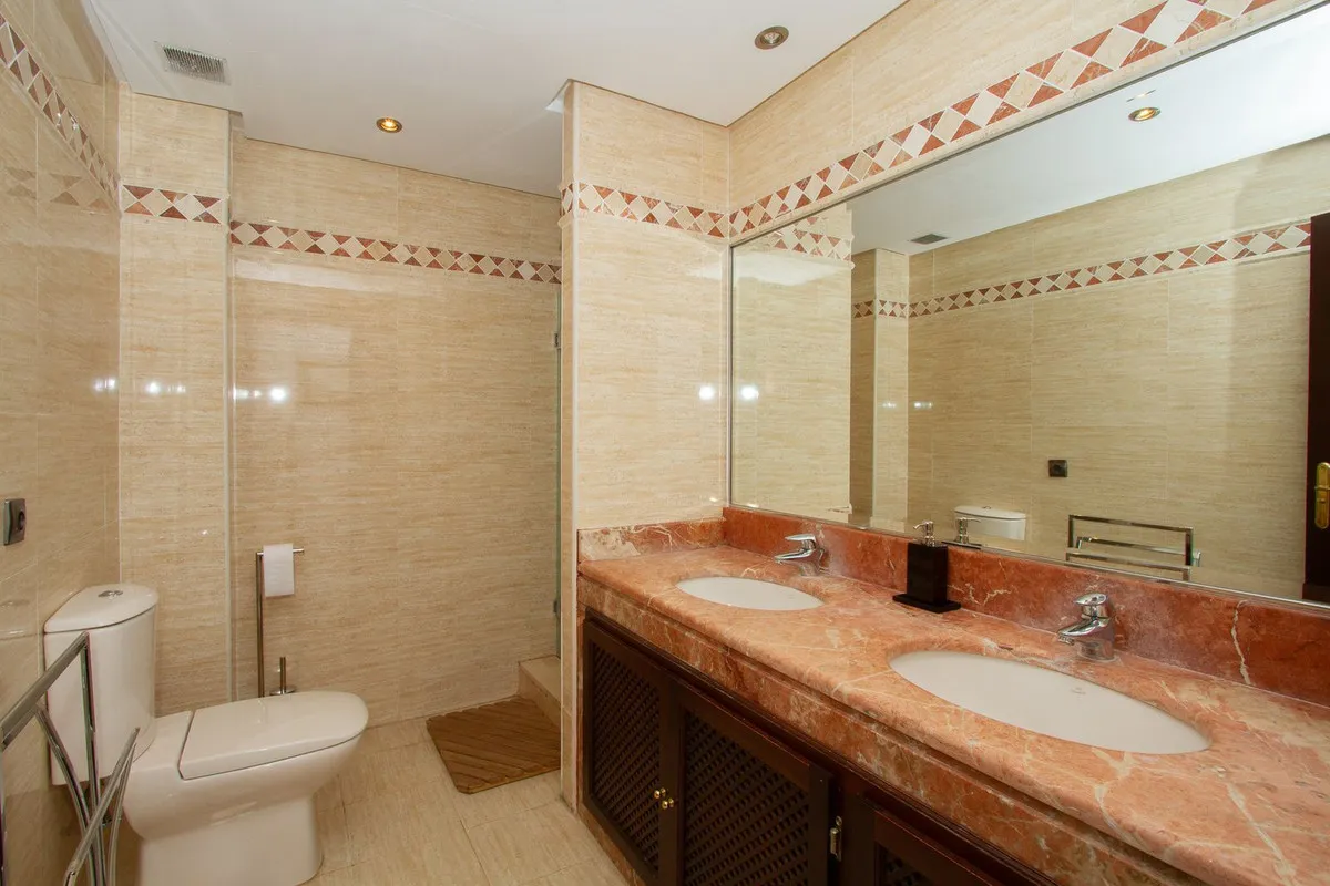 fd511073-fffa-4c55-ae95-e42bd812b95a