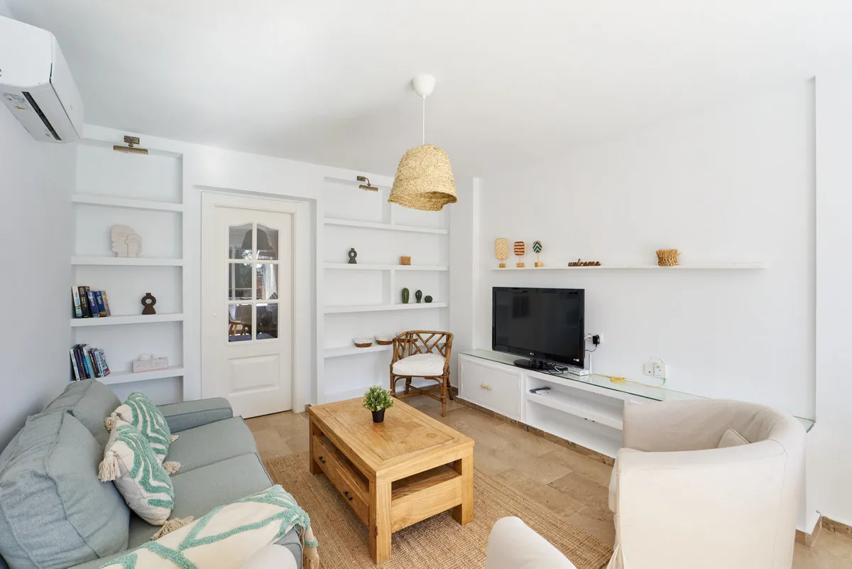 97f749b7-6b6d-4f67-adfb-4332f5e90ee2